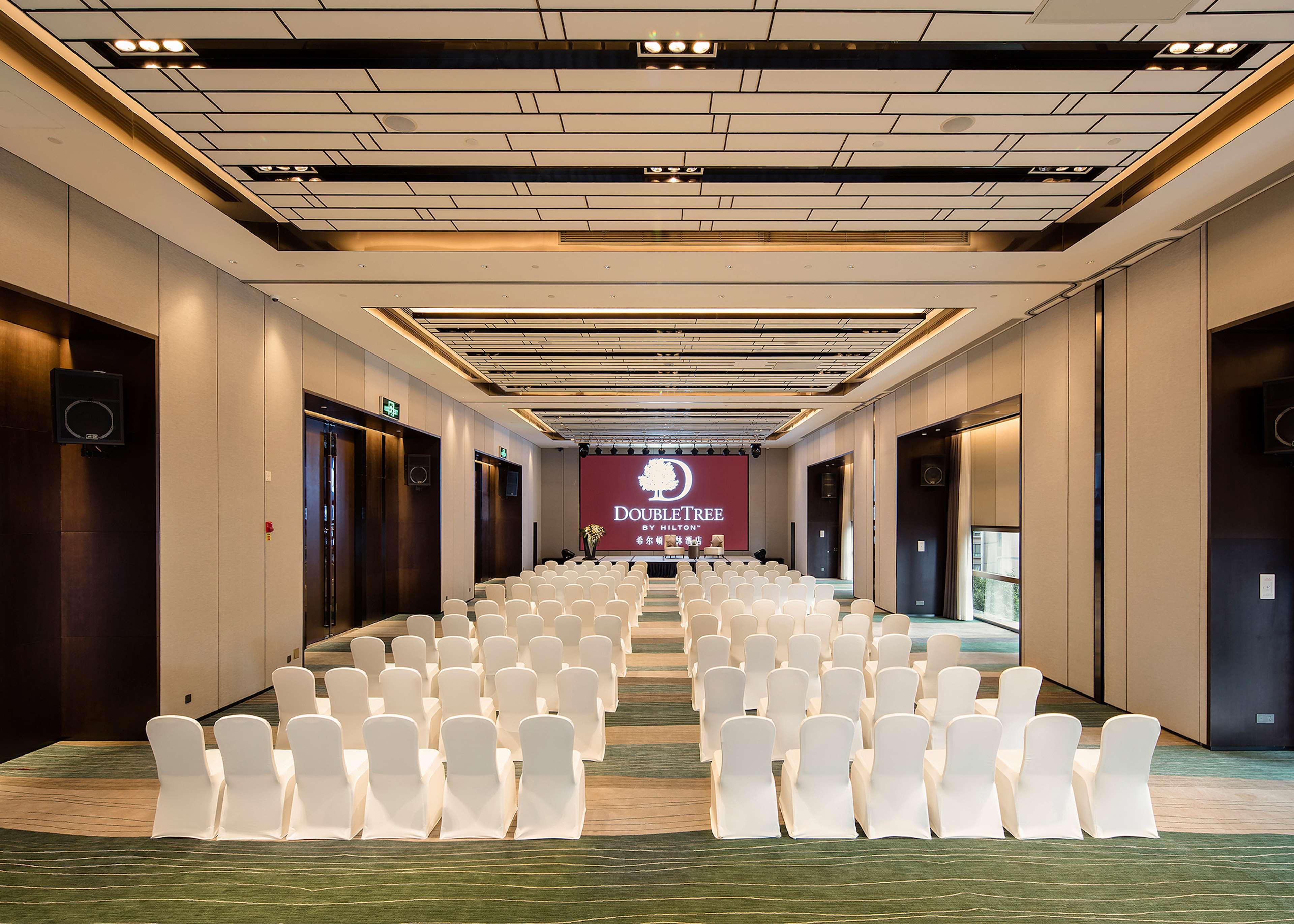 Hotel Doubletree By Hilton Chongqing - Nan'An Exterior foto